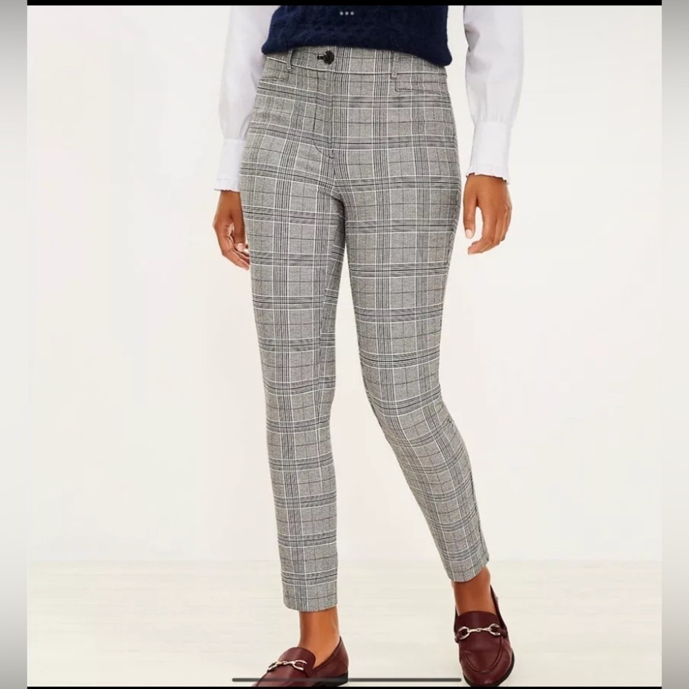 Loft The Sutton Skinny gray Black Multi Plaid Ankle Pants Size 4 slacks